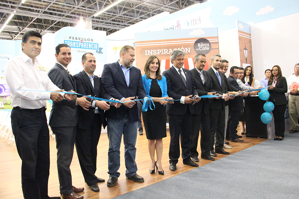 Inauguran Pabellón de la Transparencia en FIL 2016