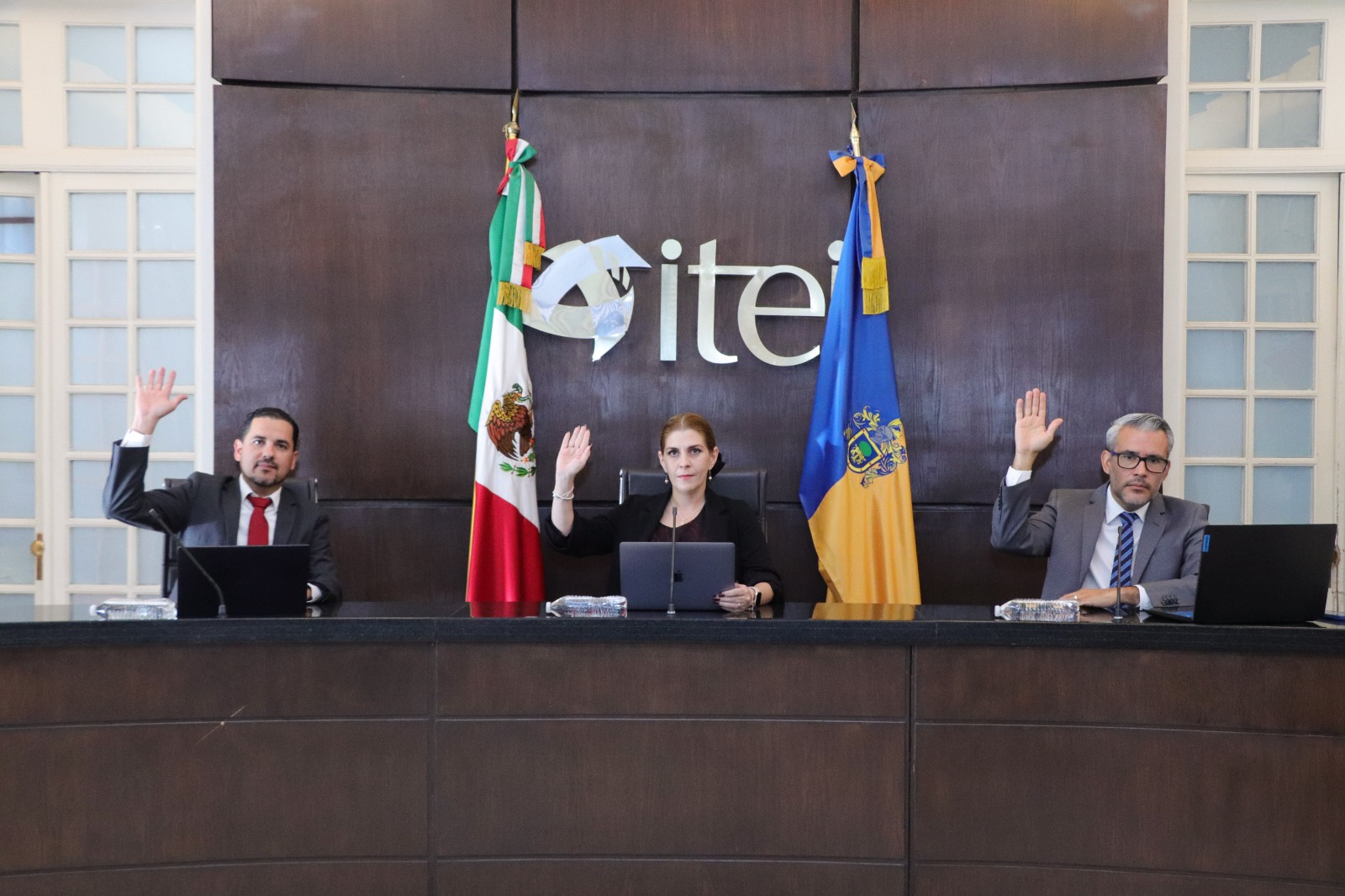  ITEI aprueba Acuerdo para exhortar a sujetos obligados de Jalisco en integrar sus unidades y comités de transparencia en nuevas administraciones.